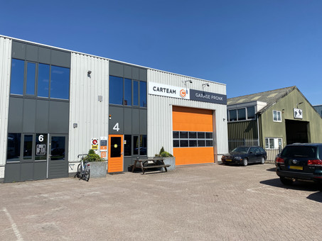 Carteam Garage Pronk